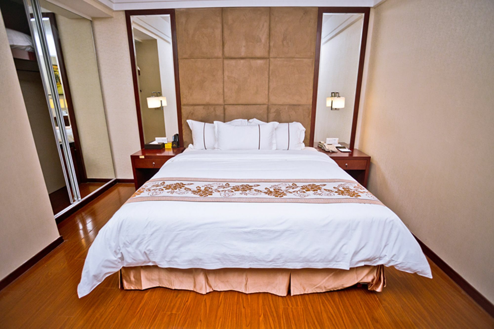 Guangzhou Ming Xin Hotel Esterno foto